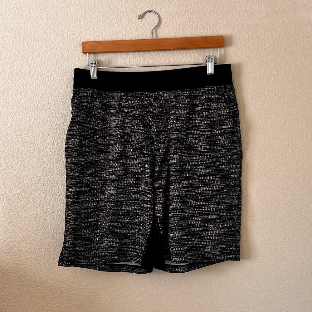 Lululemon The Short Linerless 9”
